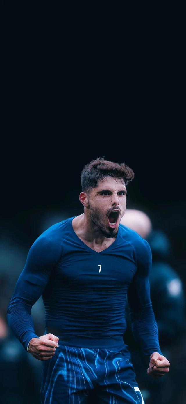 关于切尔西今晨防线松动；志在德甲名次提升；话题不断；年轻球员得到机会的信息