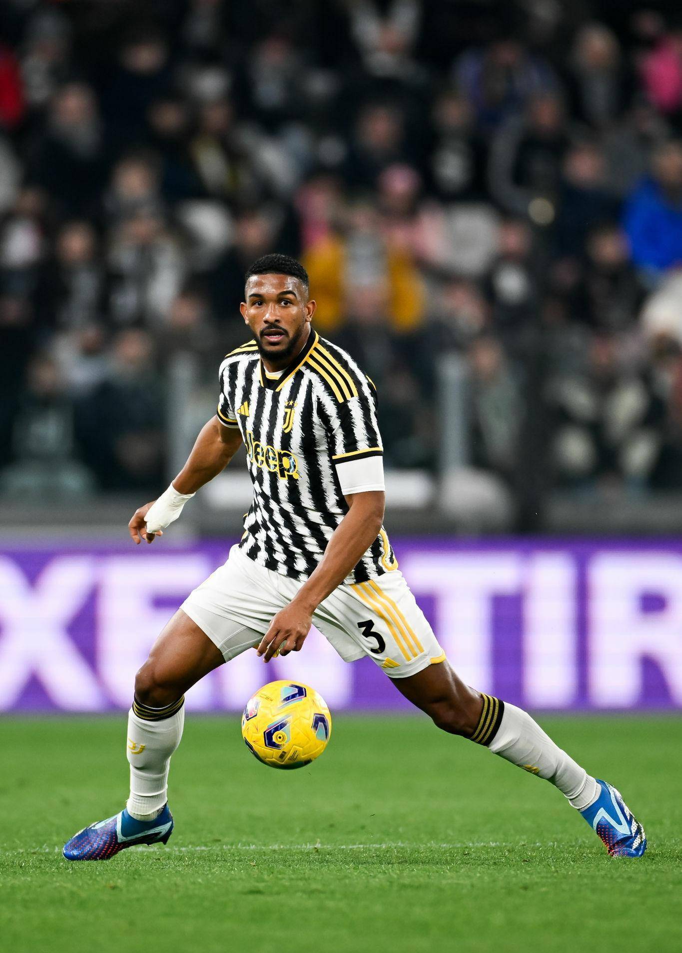 关于切尔西今晨防线松动；志在德甲名次提升；话题不断；年轻球员得到机会的信息