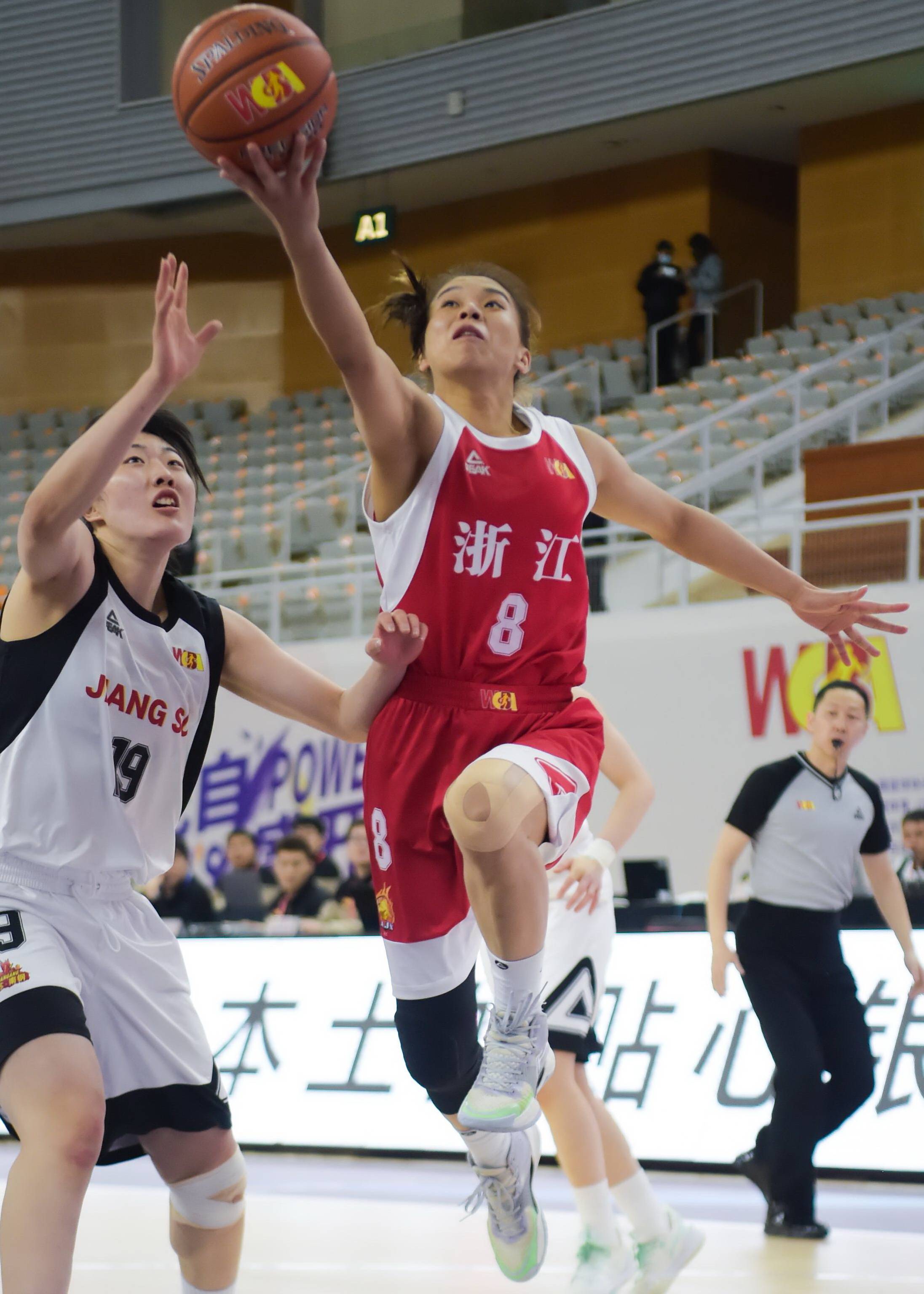 关于转会期浙江稠州备战欧超杯，战术微调细节曝光，悬念犹存，纪律约束更严格的信息